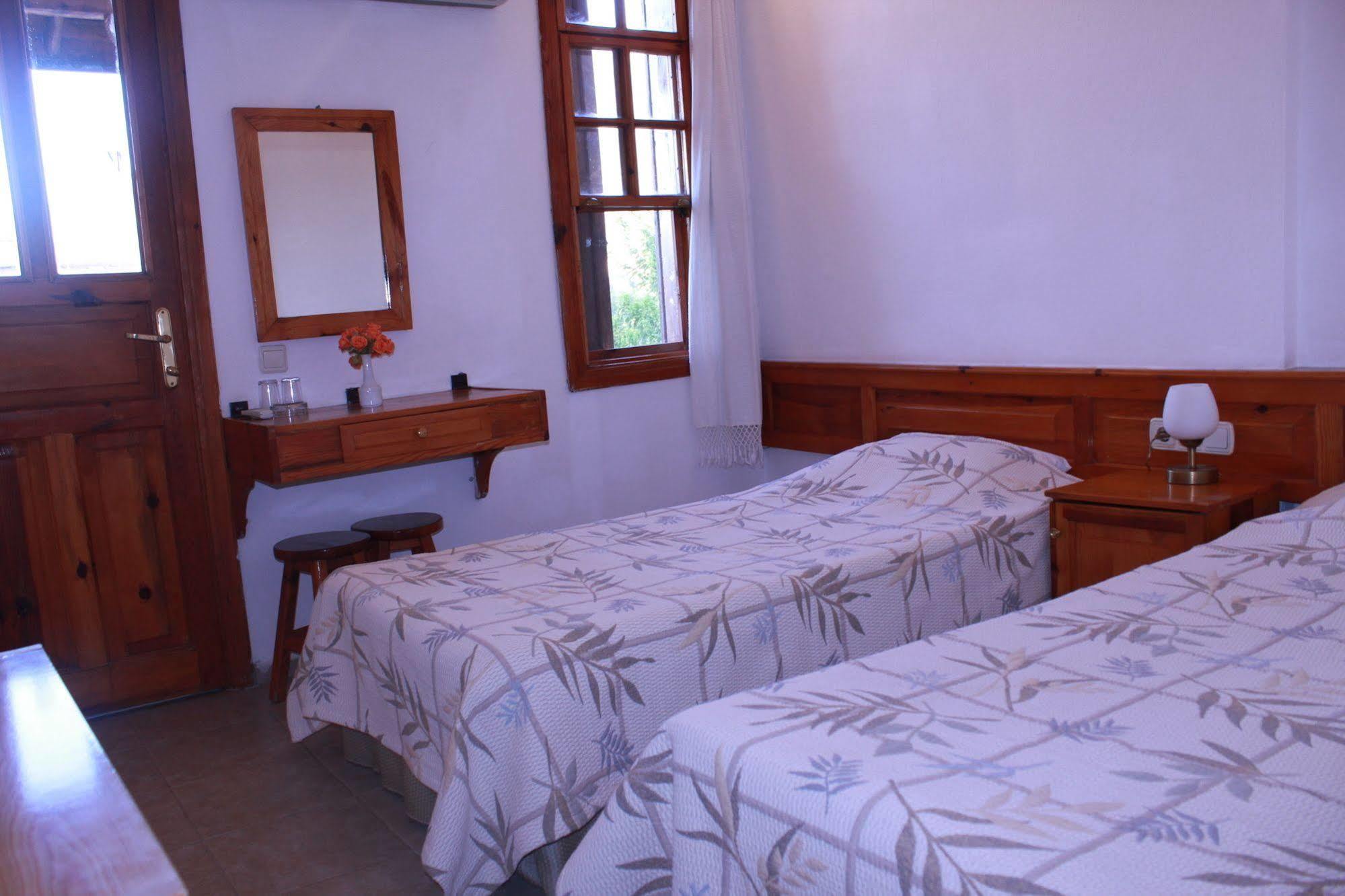 Elze Hotel Ölüdeniz Esterno foto